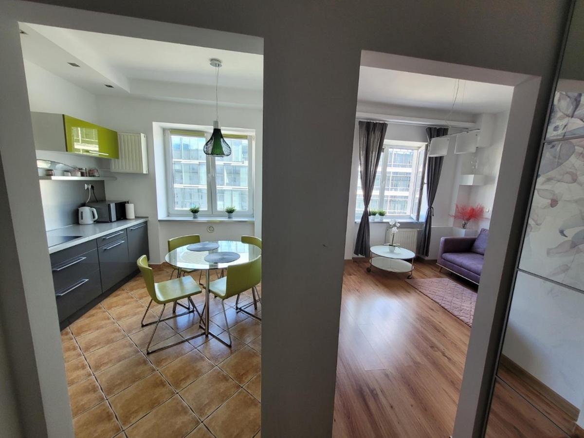 Be My Guest - Krucza Elegant Apartment - Rondo De Gaulle'A Center Of Warsaw Metro Wi-Fi Breakfast 外观 照片