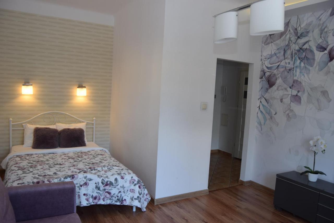 Be My Guest - Krucza Elegant Apartment - Rondo De Gaulle'A Center Of Warsaw Metro Wi-Fi Breakfast 外观 照片